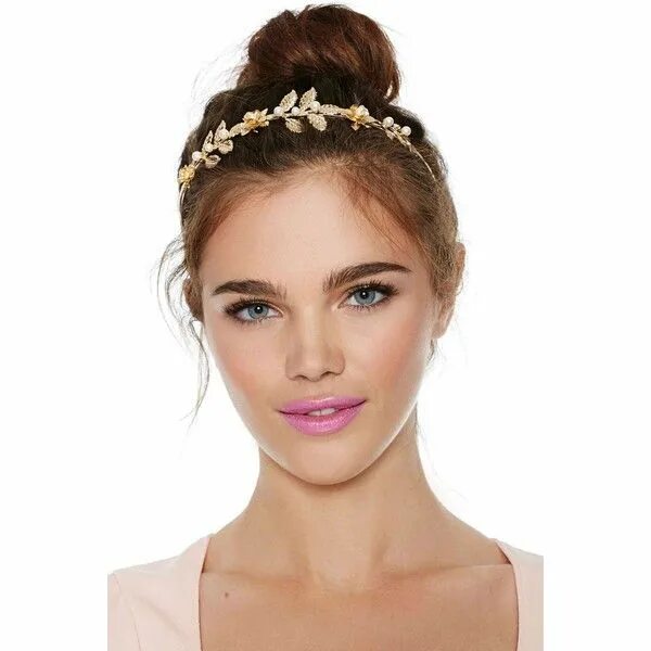 Прическа с ободком на длинные Aphrodite Headband found on Polyvore Idées de coiffures, Coiffure avec headband,