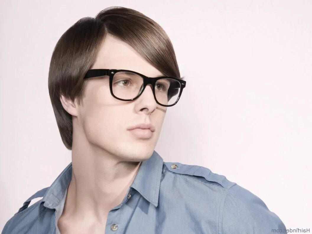 Прическа с очками фото 2024 Popular Medium Hairstyles for Glasses Wearers