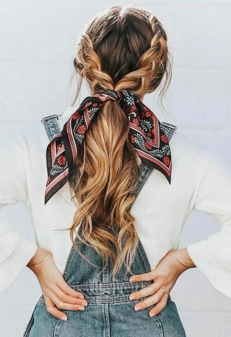 Прическа с платком на средние ☆ Pinterest//Babssterkens ☆ Easy hairstyles, Hair styles, Scarf hairstyles