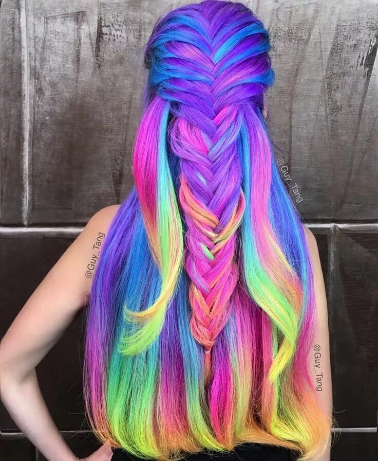 Прическа с цветными волосами для девочки 16 Rainbow Hair Color Ideas You'll Go Crazy Over Rainbow hair color, Neon hair, 