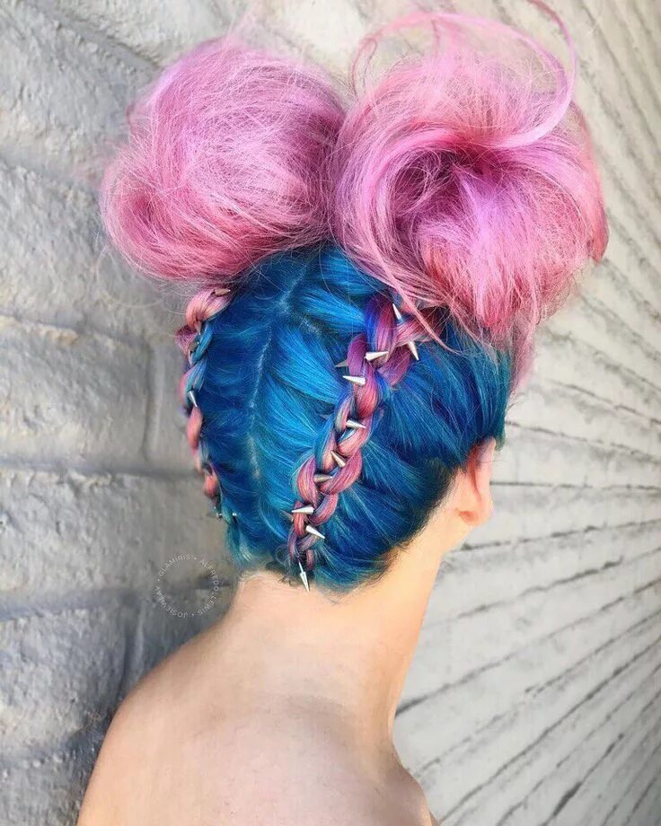 Прическа с цветными волосами для девочки Pin by Violet De Mane on Hair style Hair styles, Candy hair, Dyed hair