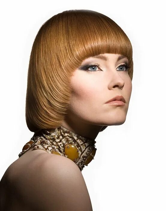 Прическа сэссун фото на средние волосы bob hairstyle (With images) Mushroom hair, Thick hair styles, Pageboy hairstyle