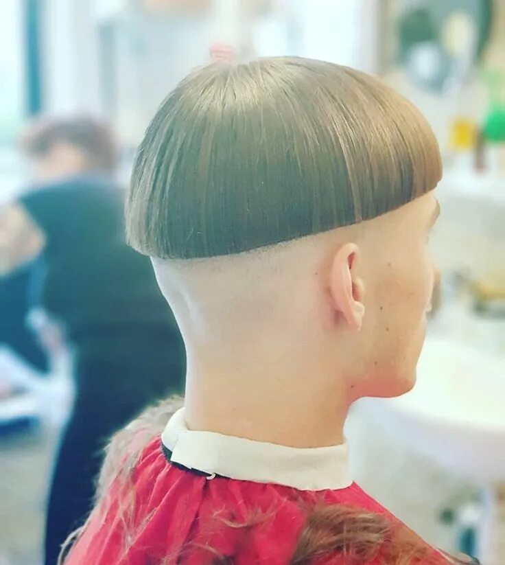 Прическа шапочка для девочки Just a laugh !! #bowlcuts #orbitsmokebarbers #orbitsmoke #edinburghbarbers #edin