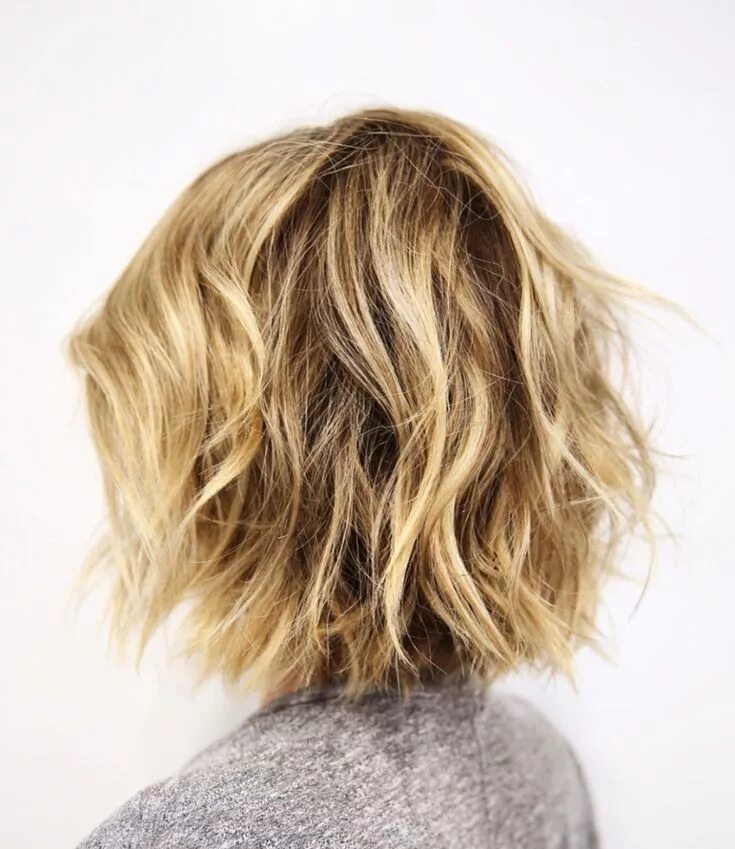 Прическа шегги фото на средние Multidimensional Blonde Texture Short hair styles, Hair color and cut, Short hai