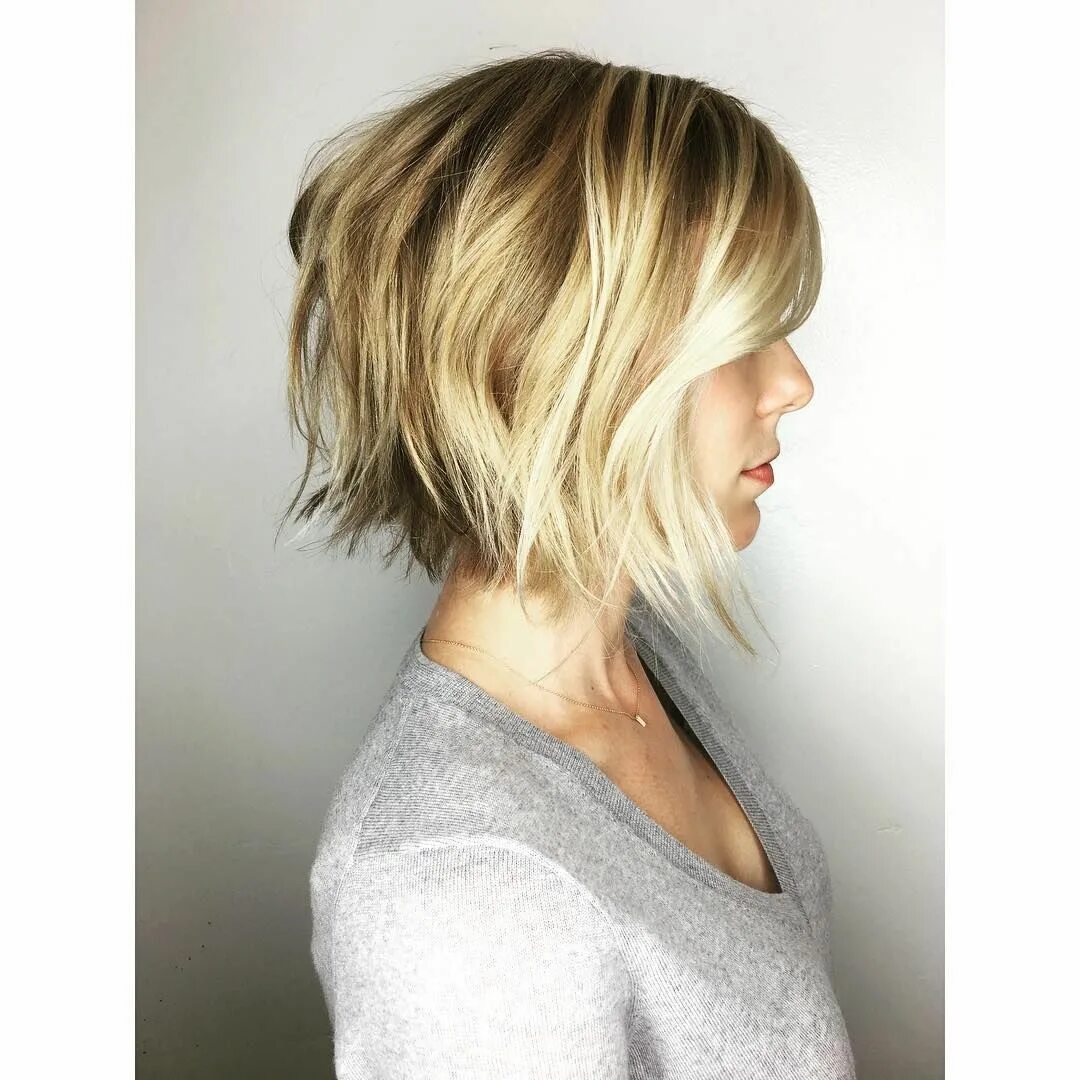 Прическа шеги короткая See this Instagram photo by @drelefevre * 295 likes Short choppy hair, Short cho