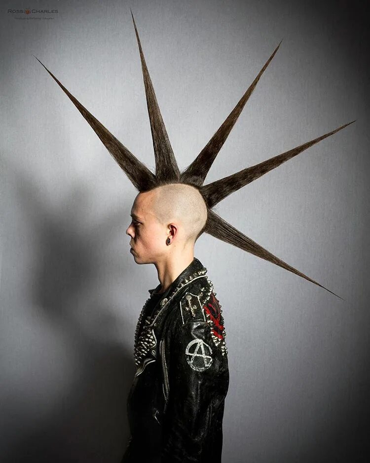 Прическа шипы мужская Liberty Spiked Mohican! Old School Punk inspired ! Hair - Ross Charles Photograp