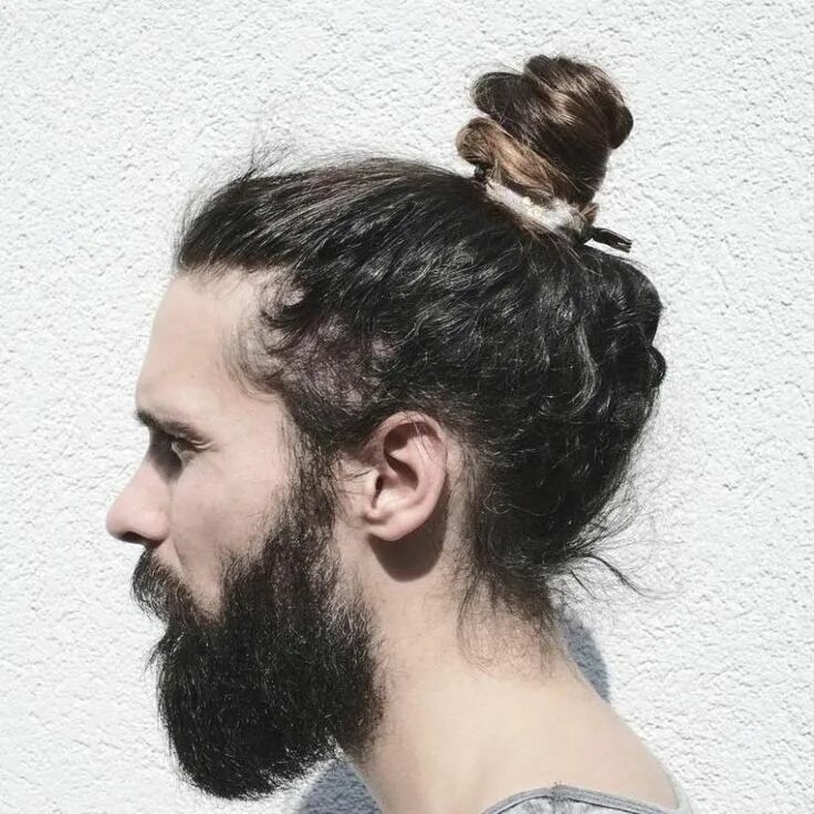 Прическа шишка мужская Pin on Bun hairstyles men