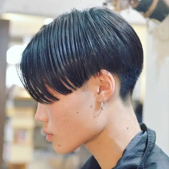 Прическа шторки на короткие волосы Hair Style(ヘ ア ス タ イ ル)"お し ゃ れ ま と め の 人 気 ア イ デ ア ｜ Pinterest ｜ Amalia Minasia