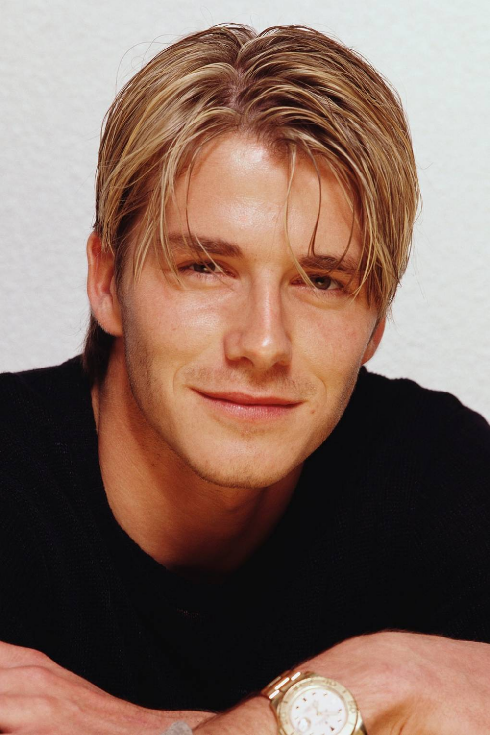 Прическа шторы 90s curtains. An actual men's hair trend we miss. 90s hairstyles men, David beck