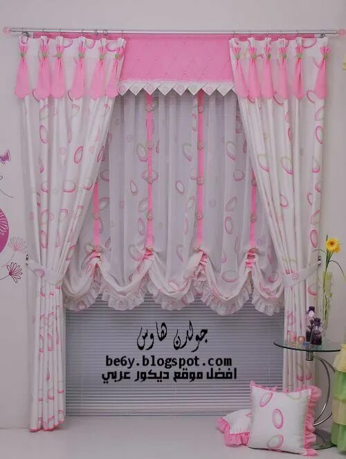 Прическа шторы для девочек Pin by Mutiara Ramadani on Curtain Ideas Girls room curtains, Dining room curtai