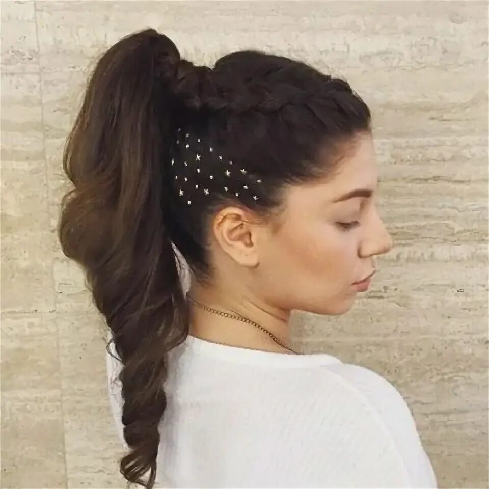 Прическа со стразами 2024 We love the use of #hairgems as a strip underneath an #updo or a #ponytail Prom 