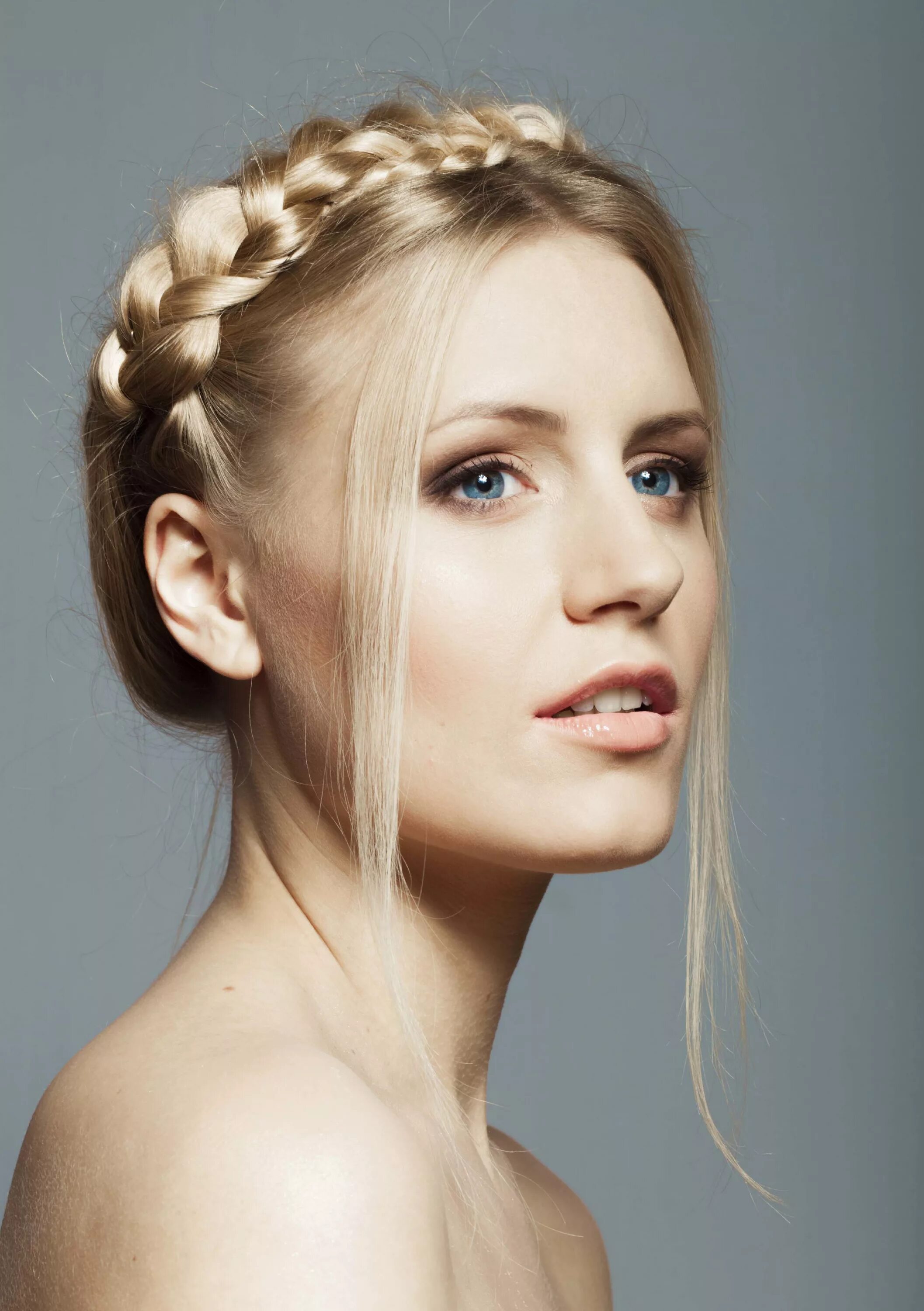 Прическа спереди ATH Zodiac: The Best Prom Hairstyles for Your Star Sign All Things Hair US