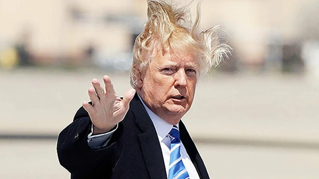 Прическа трампа фото Donald Trump Hair Flies in The Wind and Reveals Bald Spot - YouTube