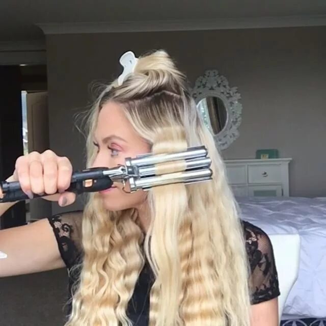 Прическа тройной плойкой на длинные волосы Style . Curling iron hairstyles, Hair crimper, Mermaid hair waves