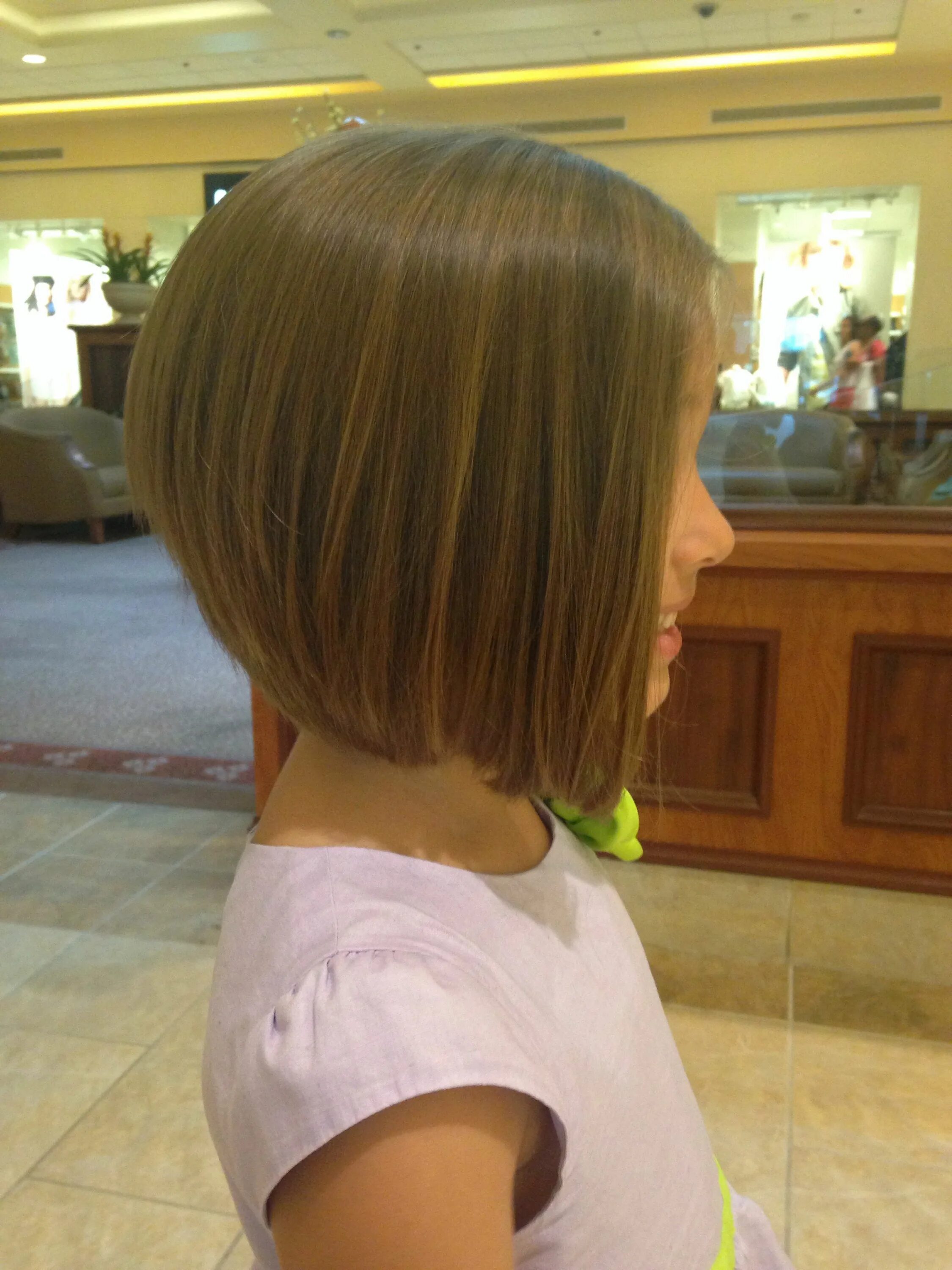 Прическа удлиненное каре девочка Ella's stacked angled bob (: Kids hair cuts, Bob haircut for girls, Girl haircut