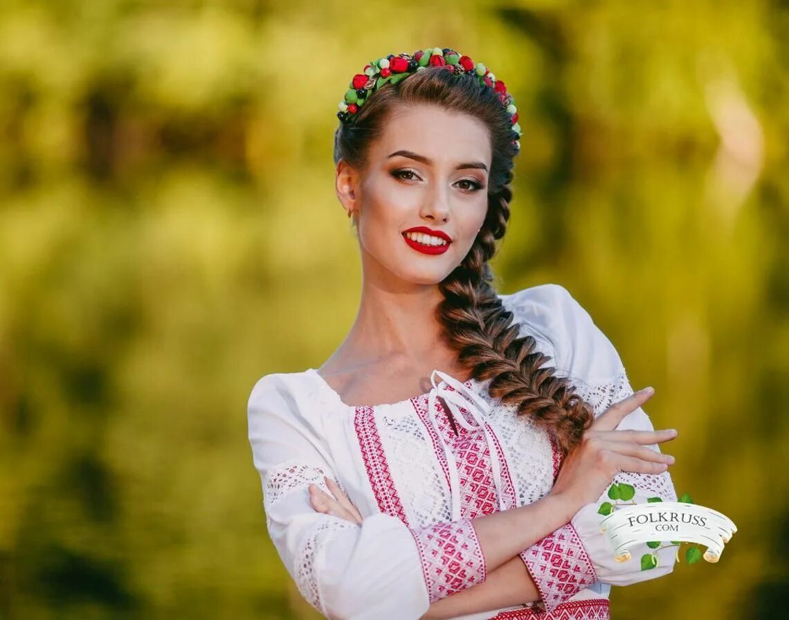 Прическа в русском народном стиле для девочки Polish-Slavic Woman Traditional Hairstyles