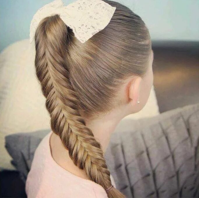 Прическа в школу 8 лет Braids Cute girls hairstyles, Long hair styles, Kids hairstyles