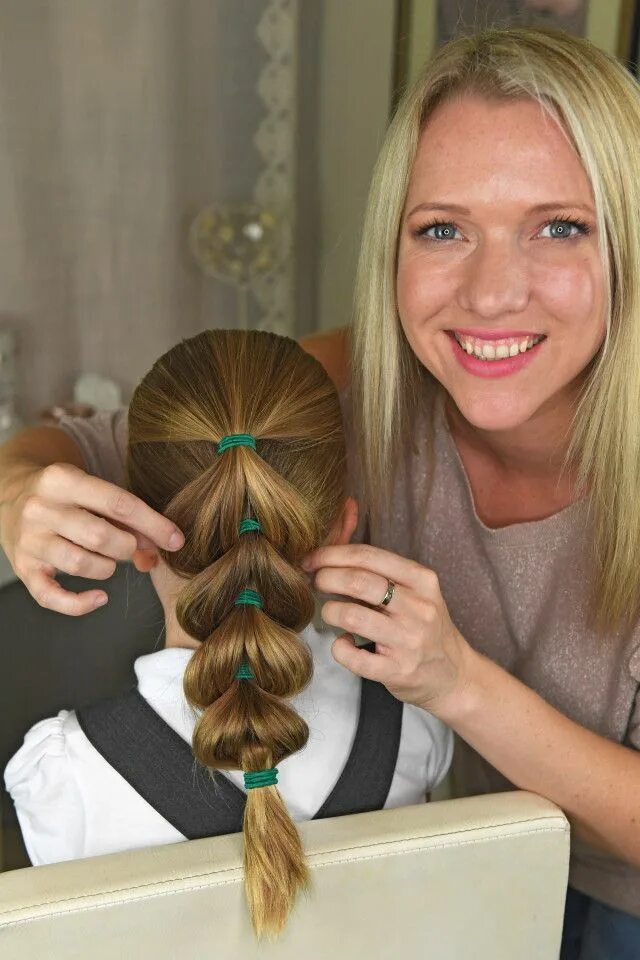 Прическа в школу на редкие волосы Mum unveils five no-fuss hairstyles YOU can do on your girls before they go to s