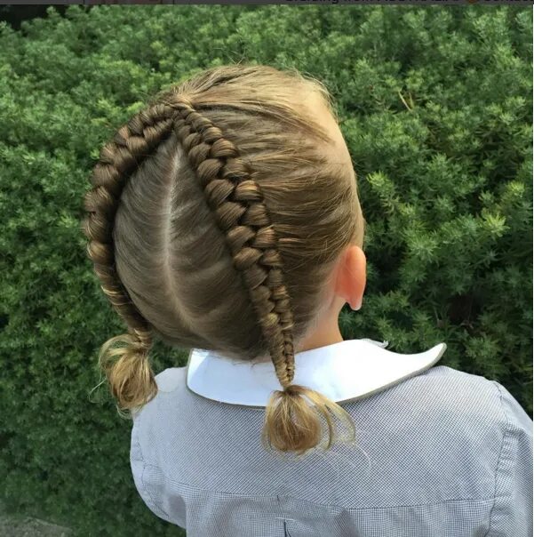 Прическа в школу под шапку Mom Shows Off Incredible Braiding Skills