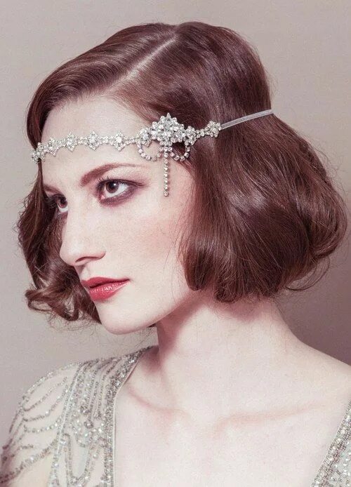 Прическа в стиле 20 х годов Divine Deco and Floral Fantasy - The 2013 Collection Gatsby wedding hair, Gatsby