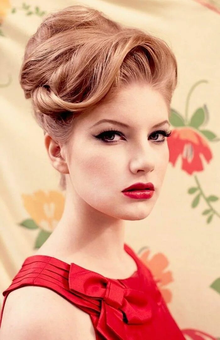 Прическа в стиле 50 х годов ▷ 1001 + idee per acconciature anni 50 donna e uomo Rockabilly hair, Classy hair