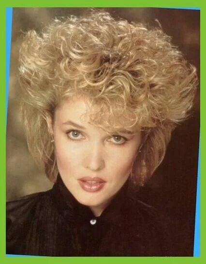 Прическа в стиле 90 на каре Pin by Pixie_Cutie TearsBerry2019 on coiffure 80s 80's hairstyle, 1980s hair, 80