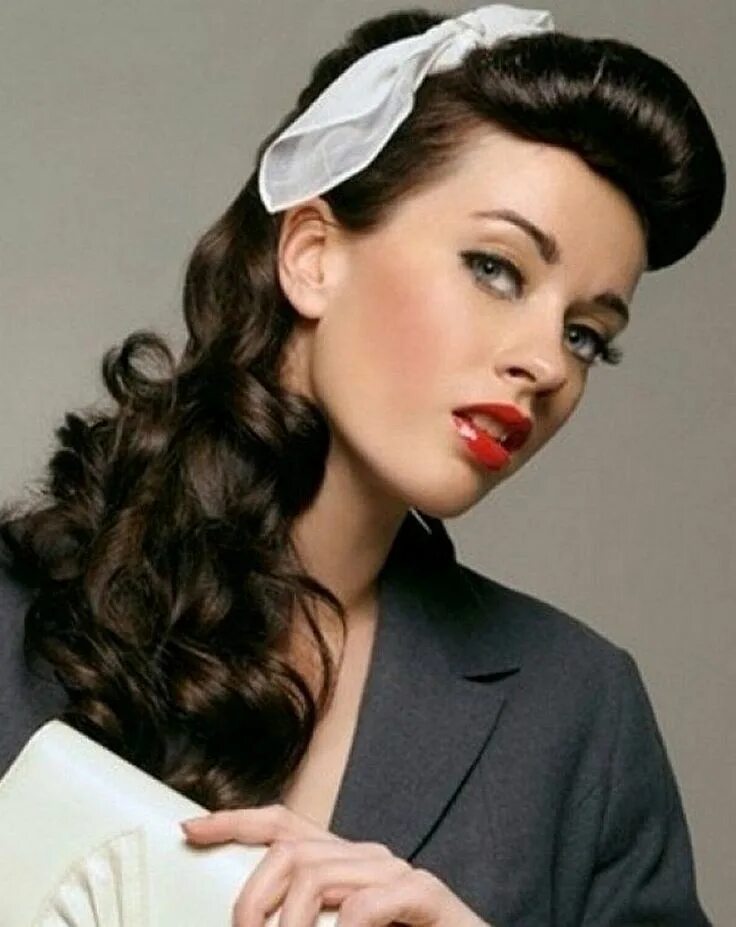 Прическа в стиле ретро женская Vintage Retro Hairstyles You Will Like To Adopt Retro in 2019 Vintage hairstyles