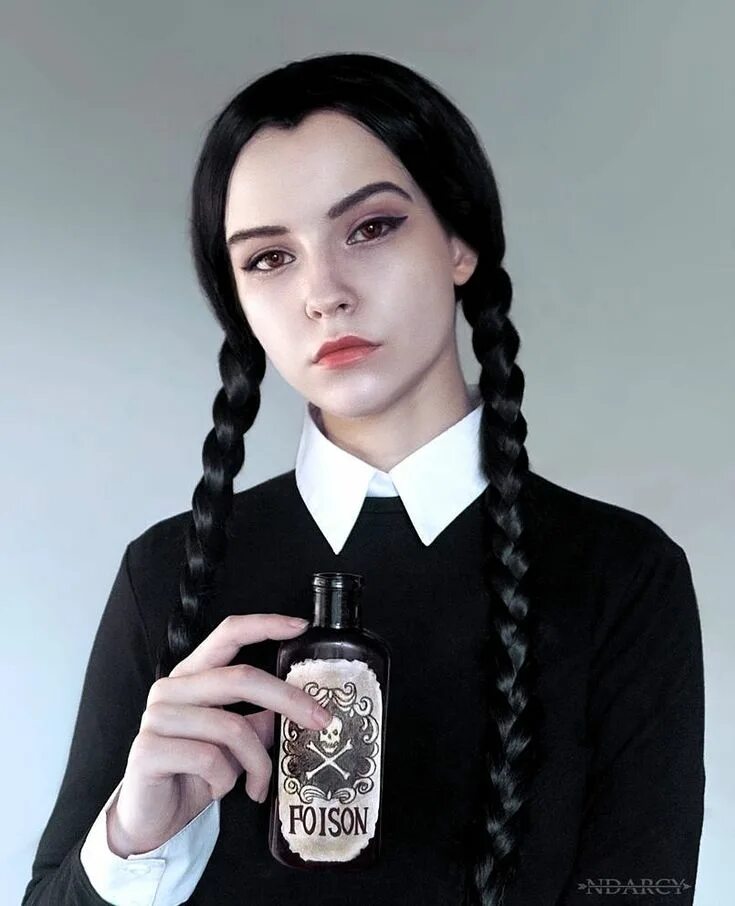 Прическа венсдей для девочки Wednesday Addams by https://www.deviantart.com/nmamontova on @DeviantArt Cool ha