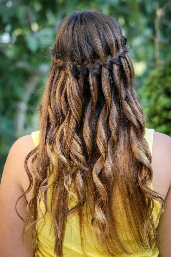 Прическа водопад на длинные волосы 7 Styles to Keep Your Hair off Your Face in the Heat ... Waterfall braid hairsty