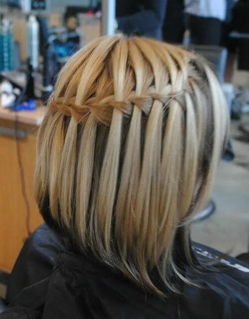 Прическа водопад на короткие "Vízesés" hajfonás Braids for short hair, Short hair styles, Waterfall braid hai