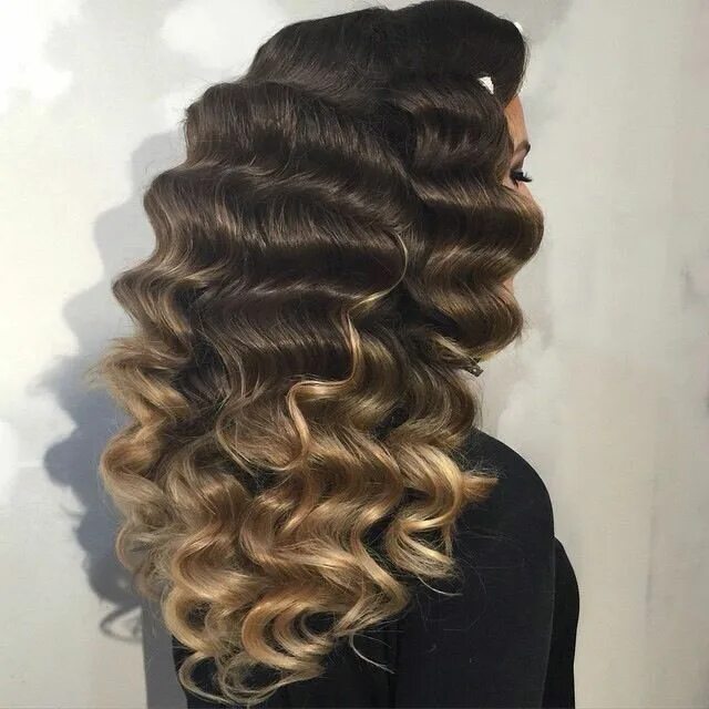 Прическа волны на длинные волосы фото Pin by Courtney on Hairstyles Long hair styles, Hair, Gorgeous hair