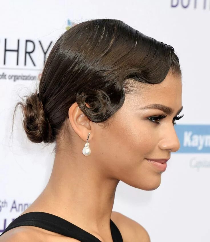 Прическа волосы лица Zendaya Coleman 1930s hair, 1920s hair, Long hair styles