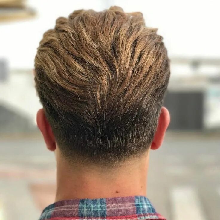 Прическа волосы на затылке мужская 27 Stylish Taper Haircuts That Will Keep You Looking Sharp (2024 Update) Tapered