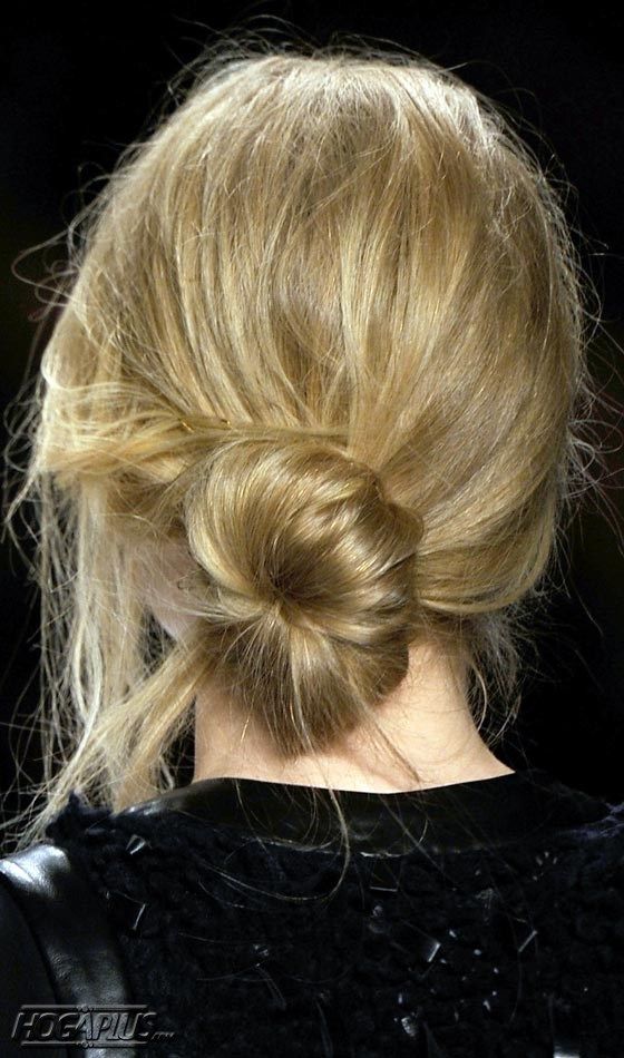 Прическа волосы стоят Chignon Wonderful Buns Hairstyles Bun hairstyles, Messy bun hairstyles, Really s