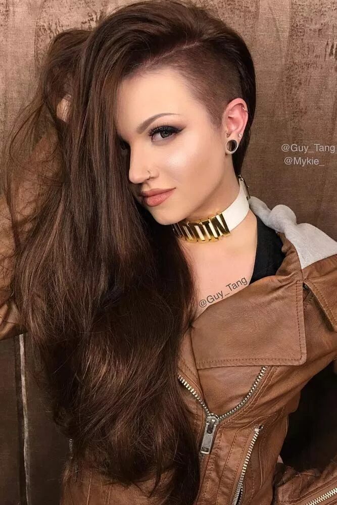 Прическа выбритый висок женская длинные волосы 42 Everyday Cute Hairstyles for Long Hair Undercut long hair, Half shaved hair, 