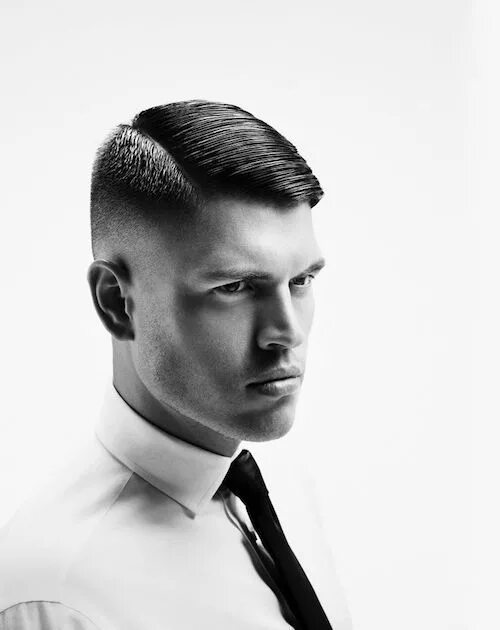 Прическа завитушка мужская Men's Haircuts And Grooming Products For 2017/2018 Capelli uomo riga, Capelli co