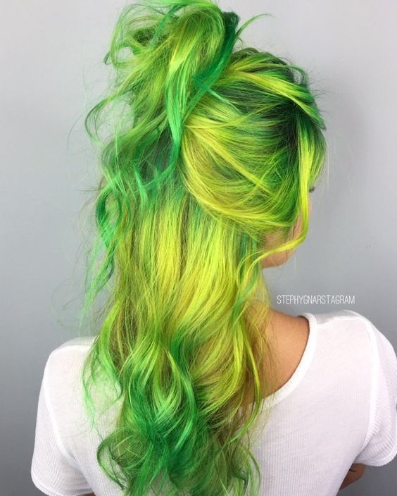 Прическа зеленые волосы 5 Green hair color idea hottest summer hair you need to try hair trend 2020 Gree