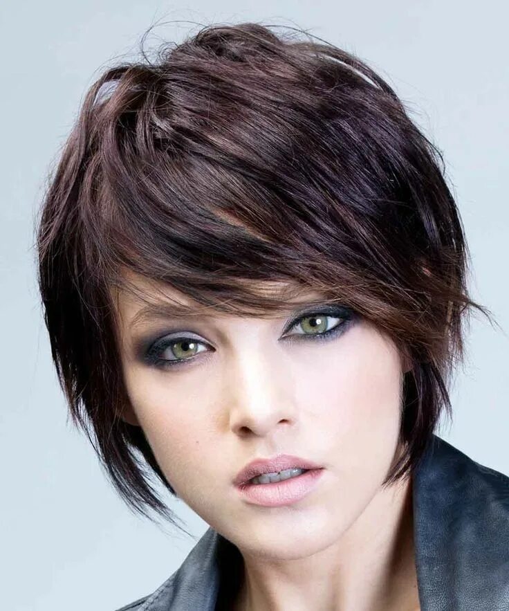 Прическа зимняя вишня женская Trending cutest messi short hair hairstyles with beautiful hair dye Hair cuts, S