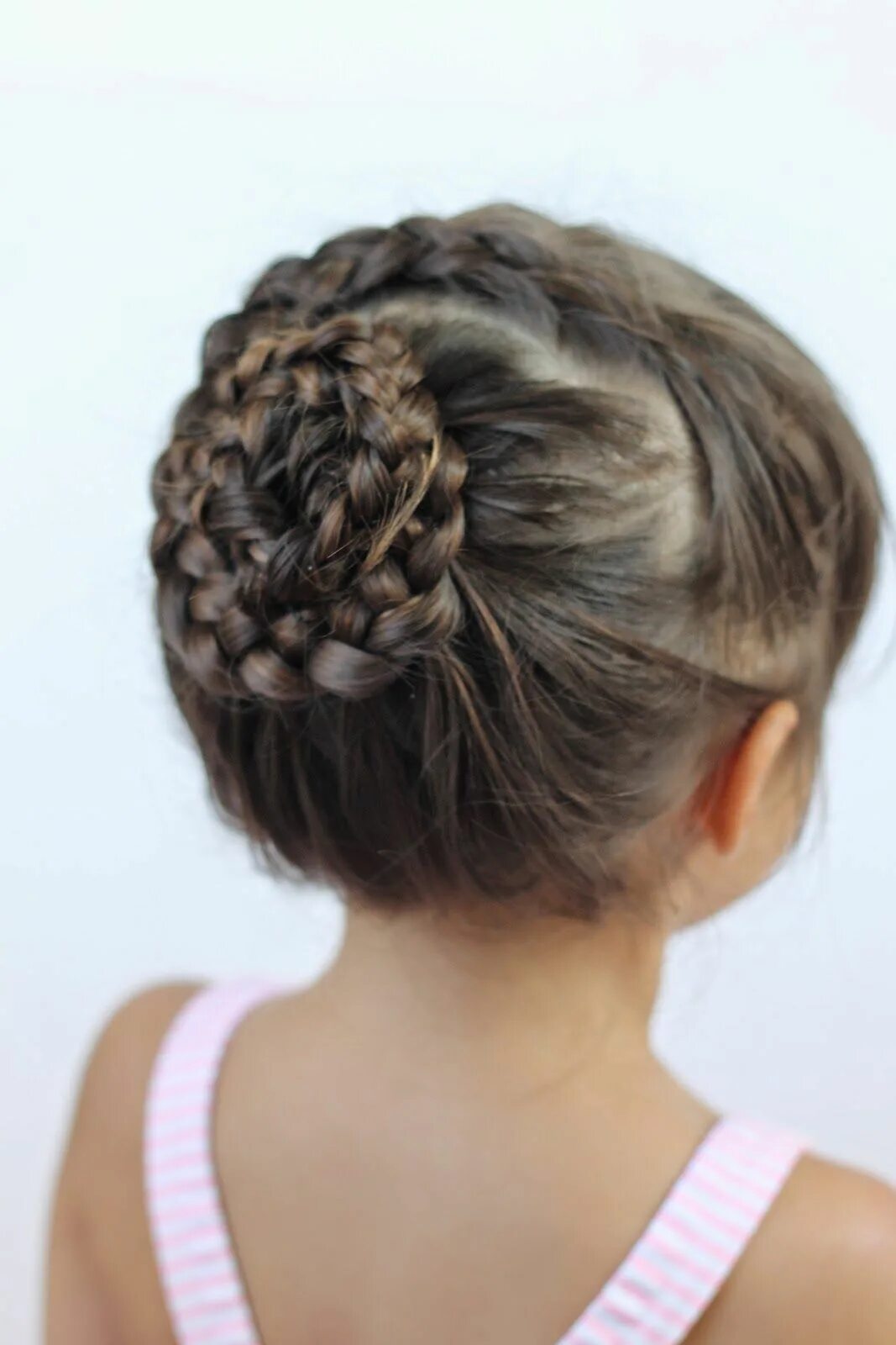 Прическа змейка для девочки 16 Toddler hair styles to mix up the pony tail and simple braids. dutch braids, 