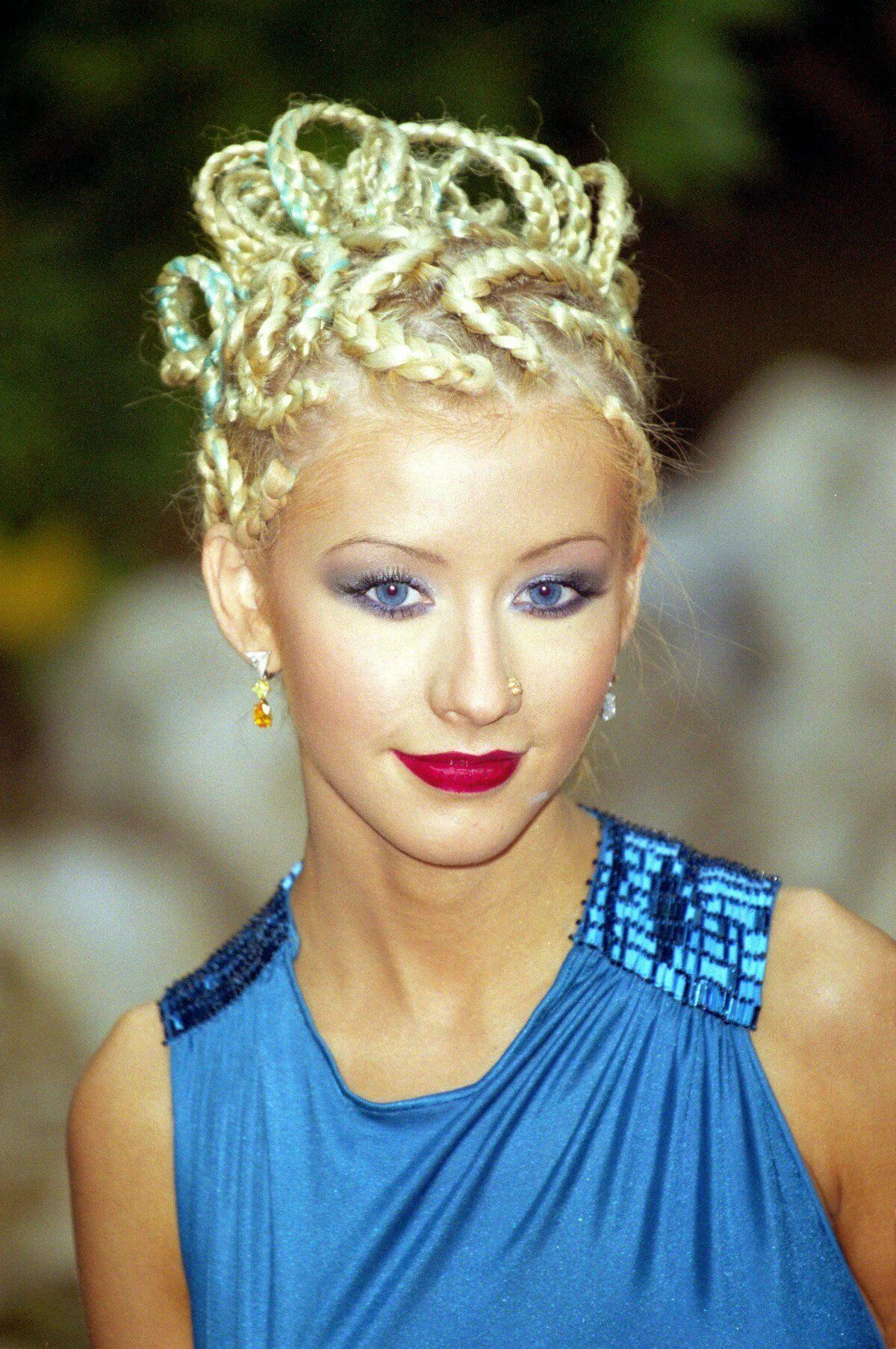 Прическа звезда фото Christina aguilera hair, Christina aguilera black hair, Christina aguilera