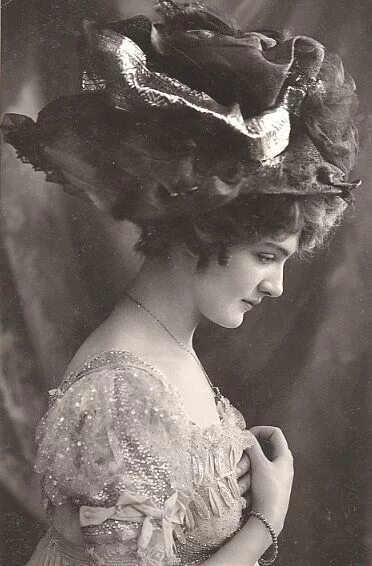 Прически 1910 х годов Beauty! Free images for you! Photographie vintage, Portraits victoriens, Photogr