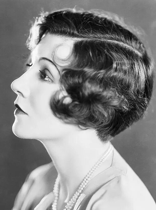 Прически 1930 годов Claudette Colbert, 1930s Vintage hairstyles, Old hollywood glamour, Claudette co