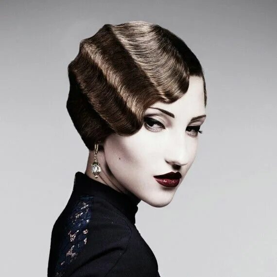 Прически 20 20 на короткие волосы Vintage Finger waves short hair, Vintage short hair, Finger wave hair