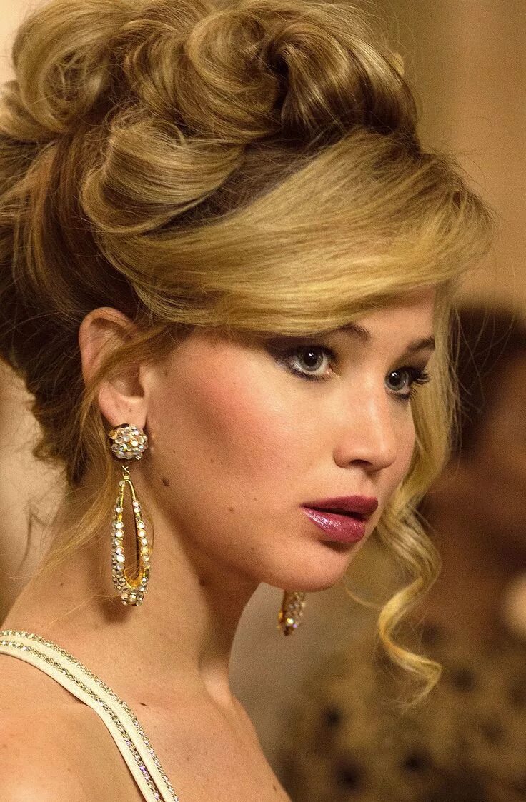 Прически 2005 года Jennifer Lawrence - American Hustle Hair styles, Jennifer lawrence, American hus