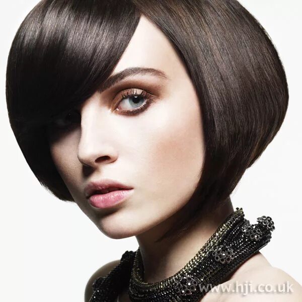 Прически 2013 года 2009 glossy bob hairstyle