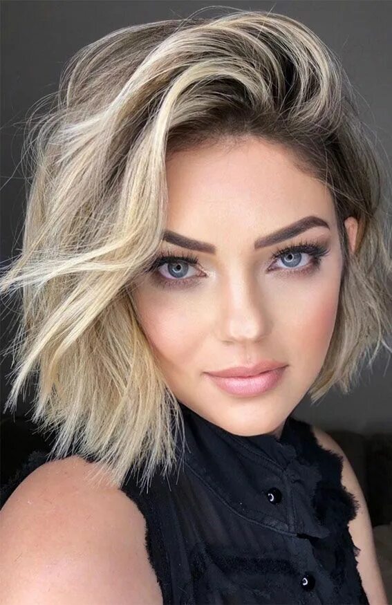 Прически 2023 женские на средние волосы Cute Lob vs Bob Haircuts & Hairstyles in 2020 Blonde bob hairstyles, Hairstyles 