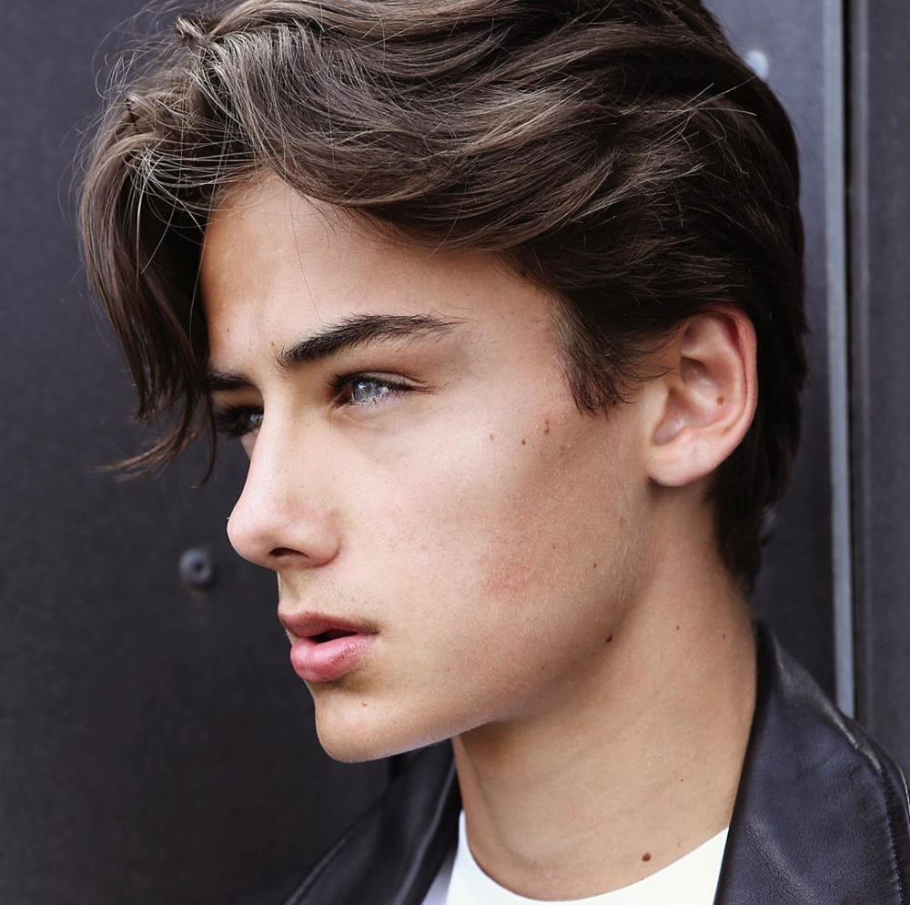 Прически 2024 мужские 14 лет 50+ Medium Length Hairstyles For Men Mens medium length hairstyles, Mens hairsty