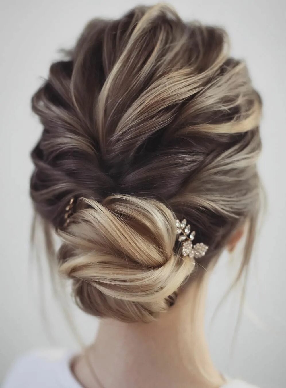 Прически 2024 на свадьбу подружке Gorgeous & Super-Chic Hairstyle That’s Breathtaking Unique wedding hairstyles, H