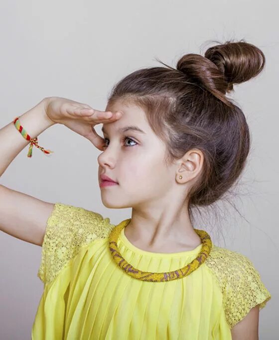 Прически 2024 подростки девушки 50 Stylish Hairstyles For Your Little Girl Womens hairstyles, Hair styles, Mediu