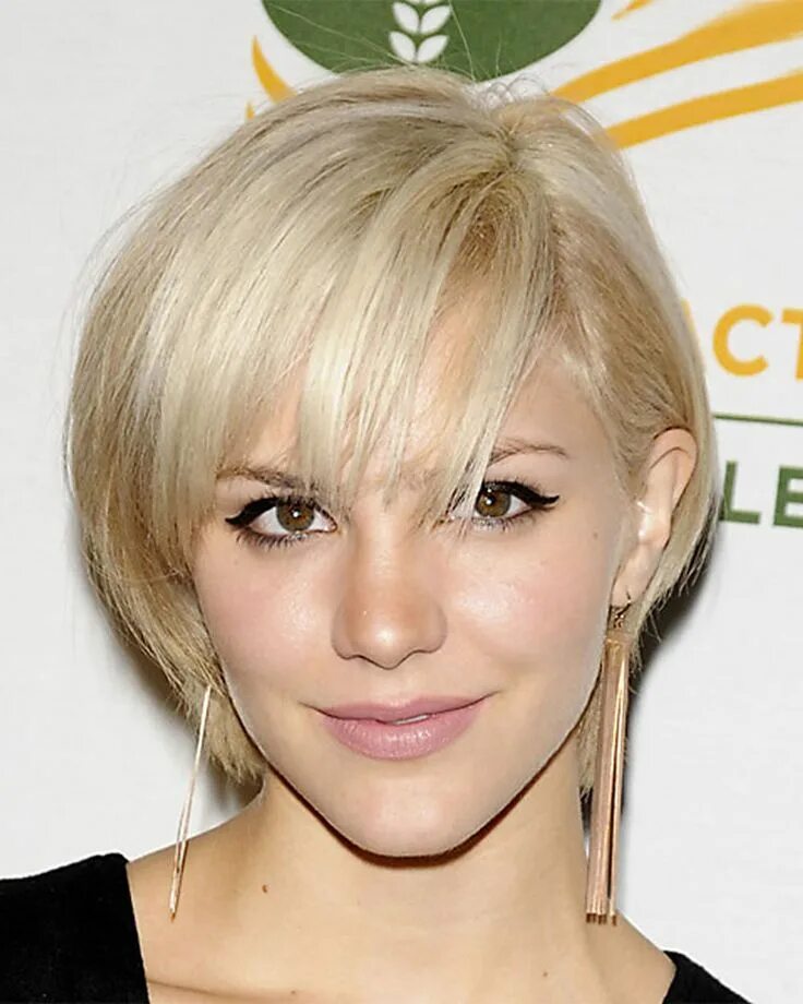 Прически 2024 редкие волосы frisurentrends.net Haircuts for fine hair, Very short haircuts, Short layered ha